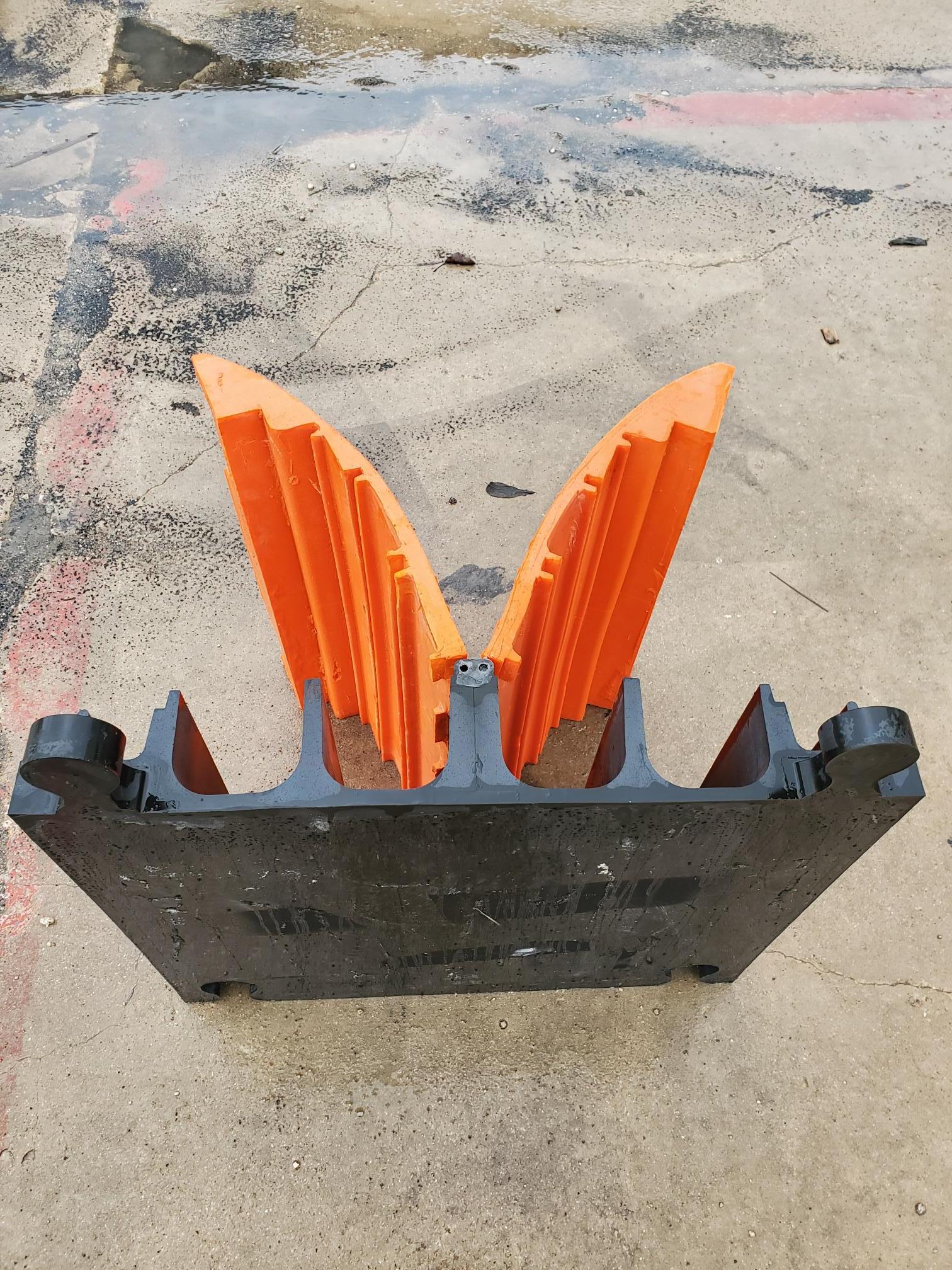 Cable Ramp Protector - 40" x 27-1/2" x 7-1/4"
