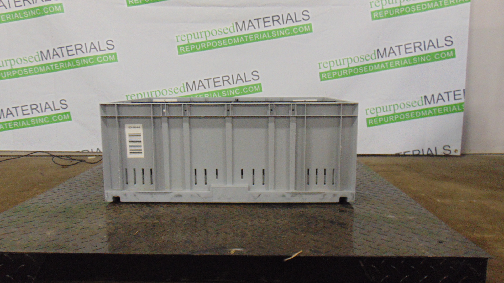 Plastic Bin w/ Removable Dividers - 29-1/2" x 20-1/2" x 12"