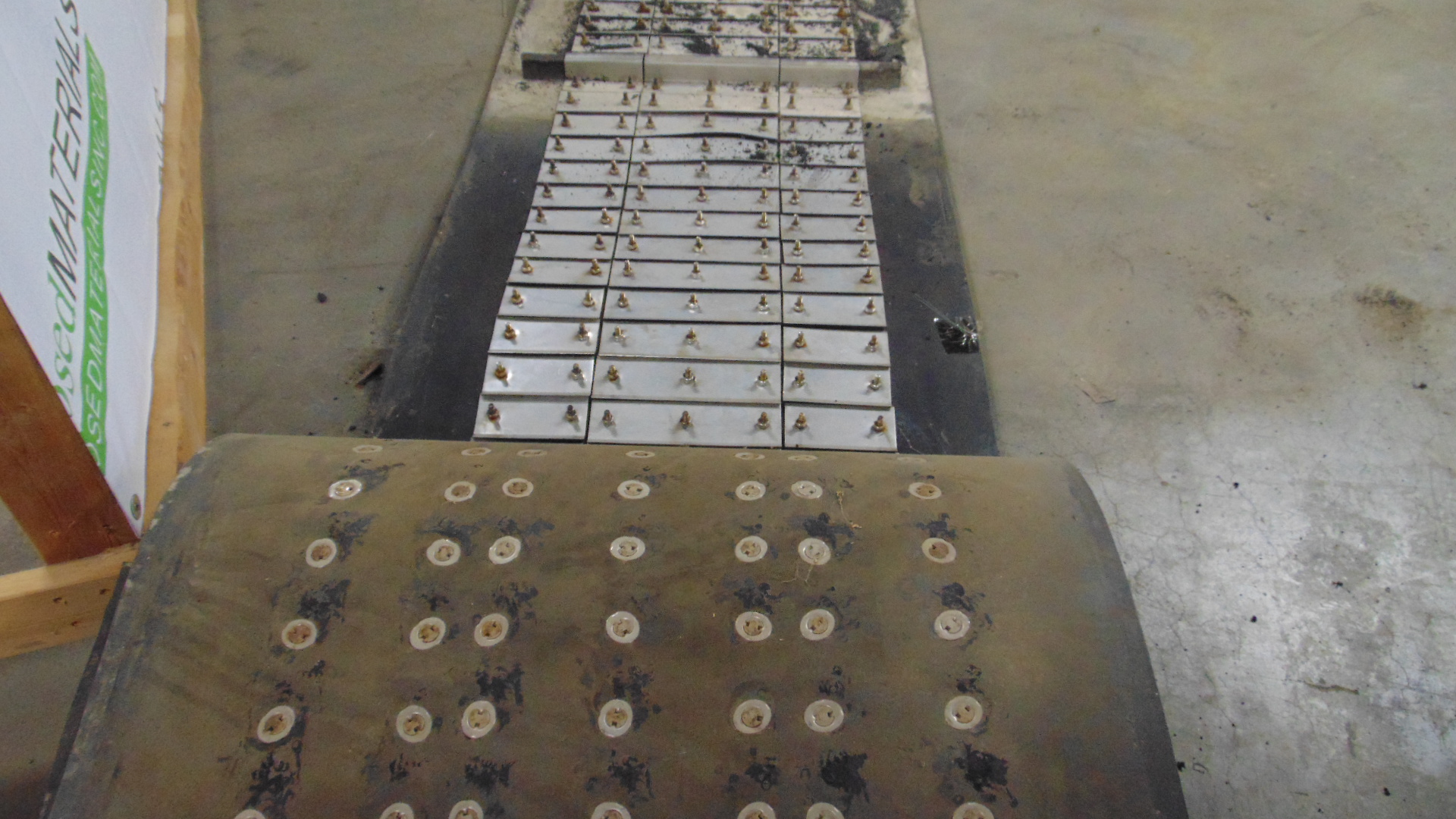 Conveyor 31-3/4" x 11' x 3/8" Cleats