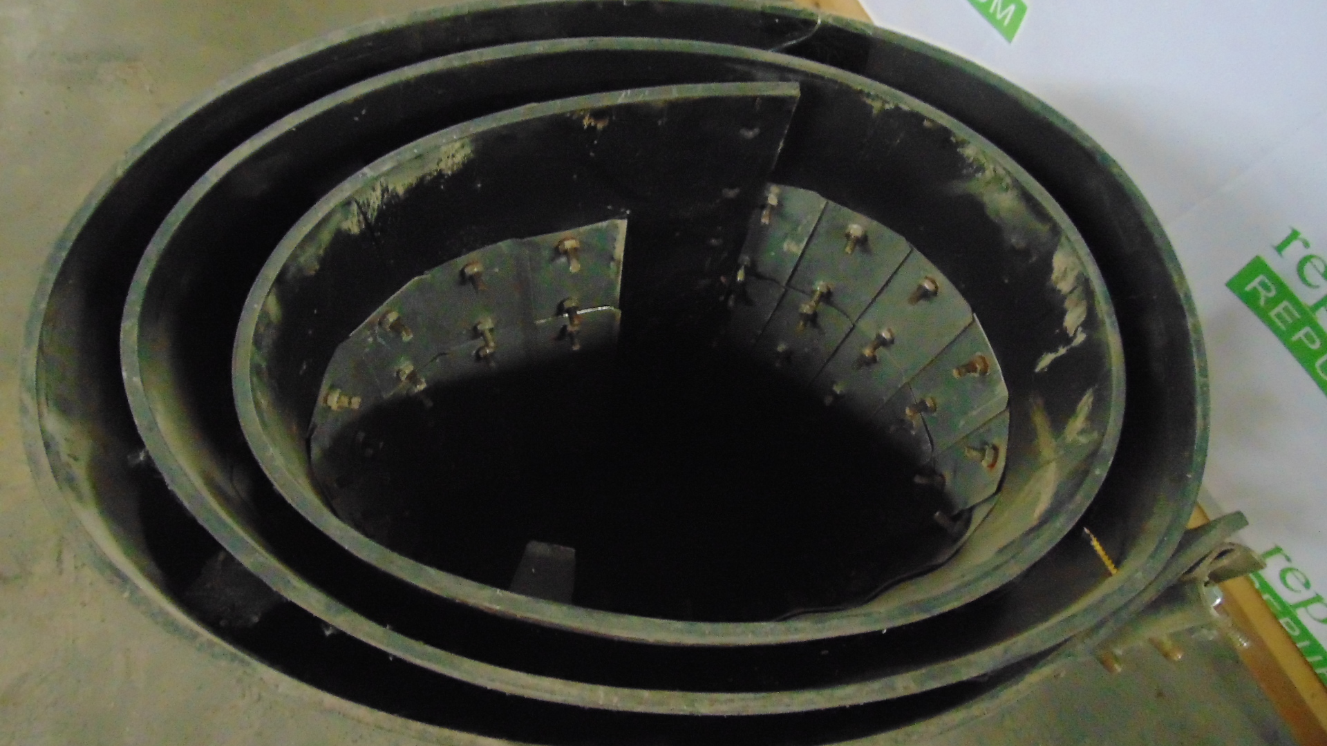 Conveyor 31-3/4" x 11' x 3/8" Cleats