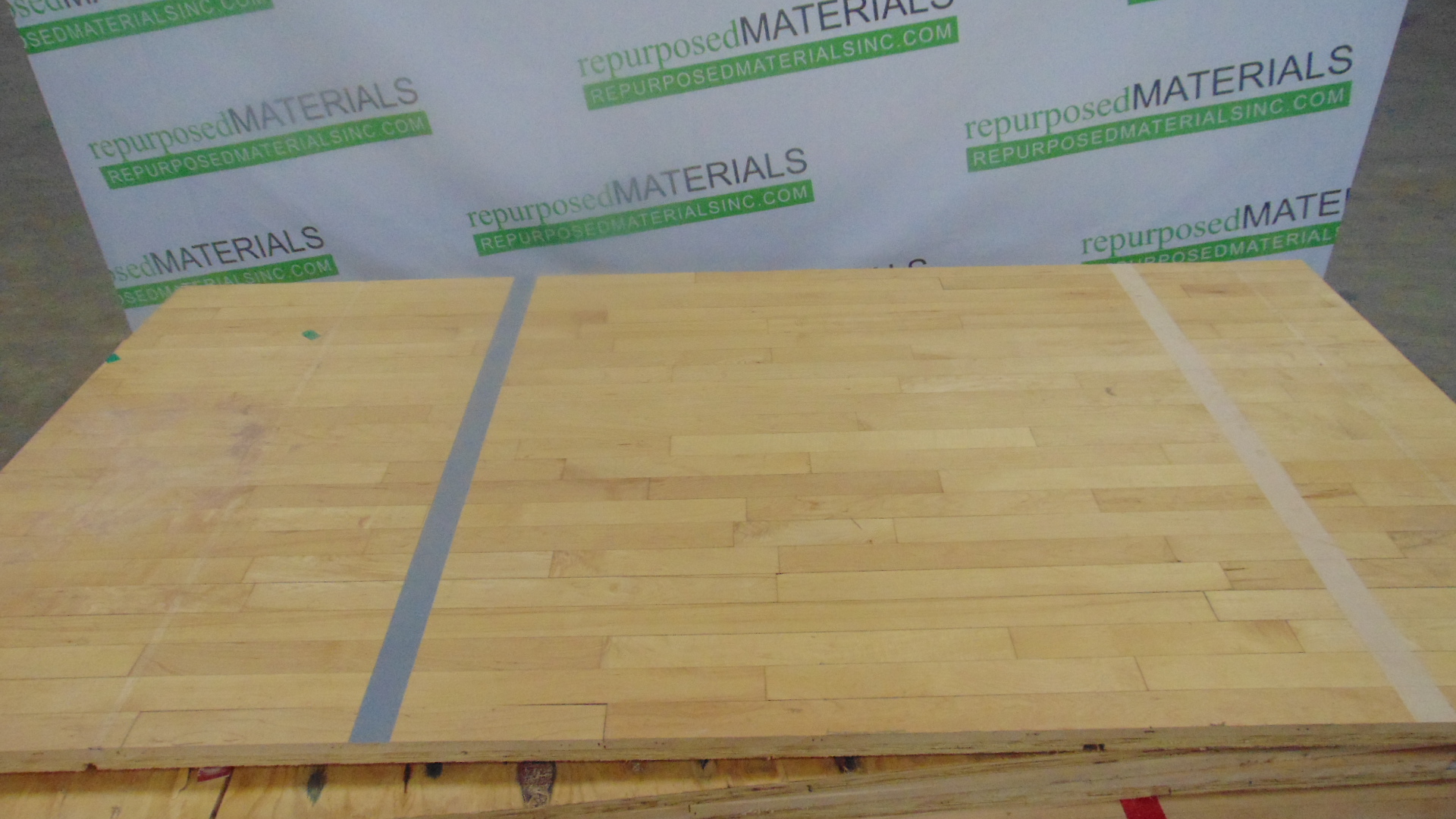 Wood Gym Floor - 6'-6" x 4' x 1.75"