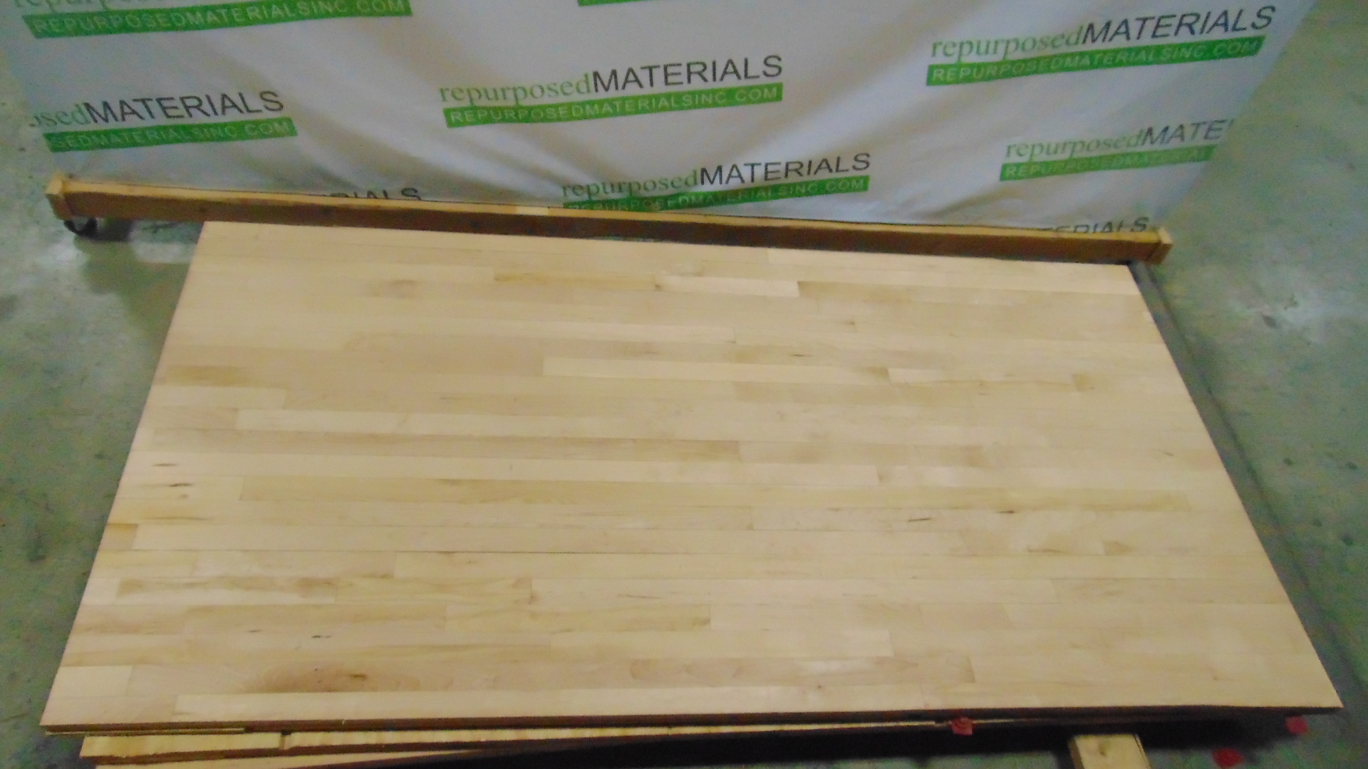 Wood Gym Floor - 6'-6" x 4' x 1.75"