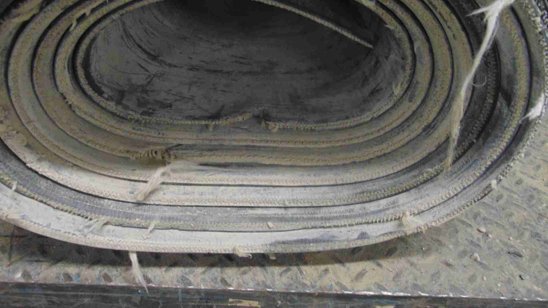 Conveyor 41" x 30' x 3/8"-1 ply - Image 4