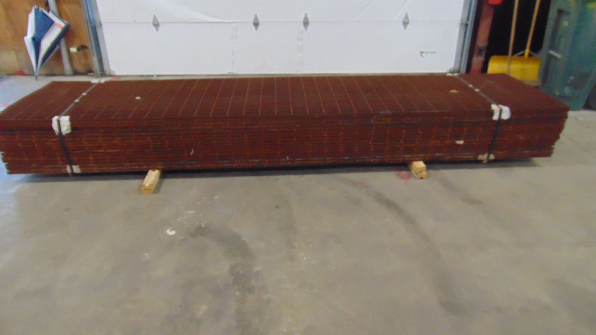 Steel Grating - 34-1/2" x 12' x 1" - Image 5