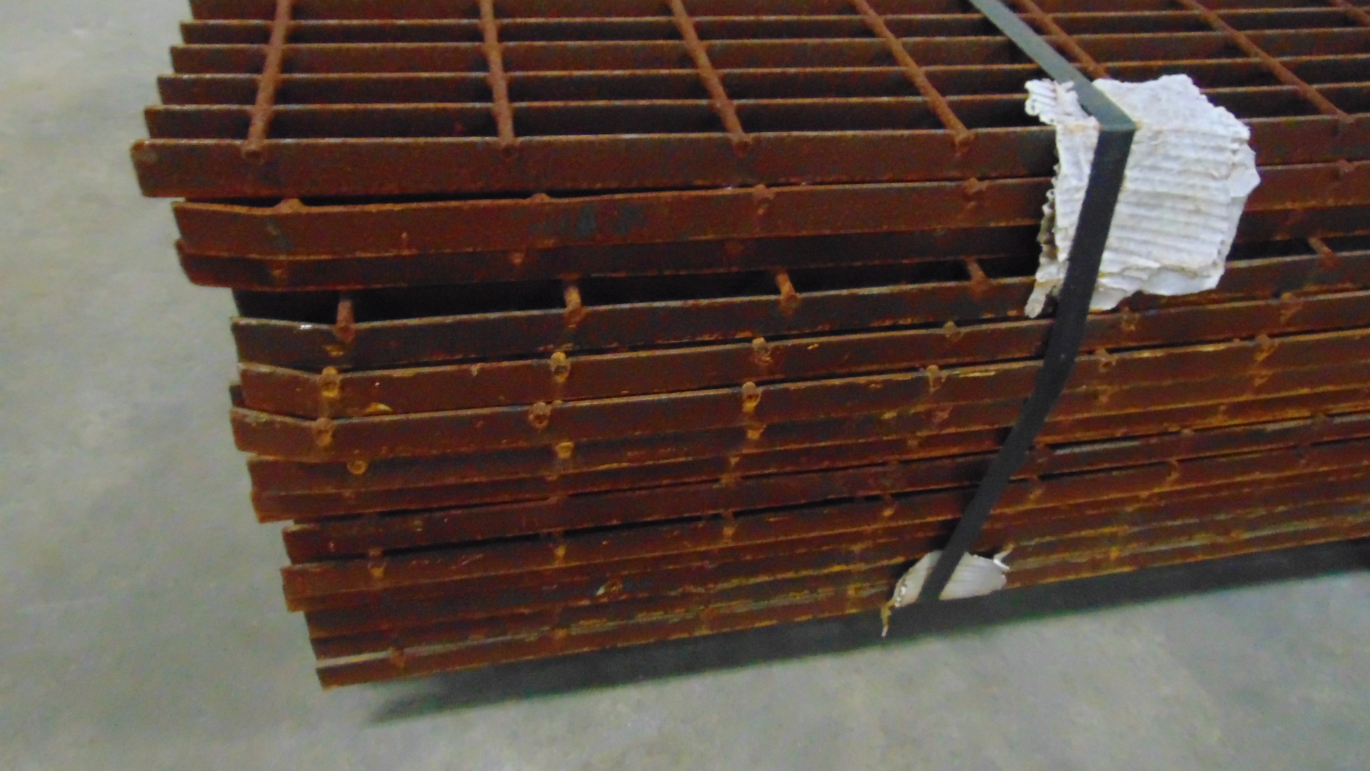 Steel Grating - 34-1/2" x 12' x 1" - Image 2