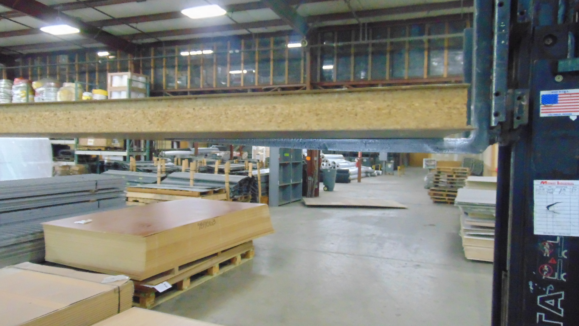 Wood Veneer Particle Board - 121" x 61" x 11/16" - Image 3