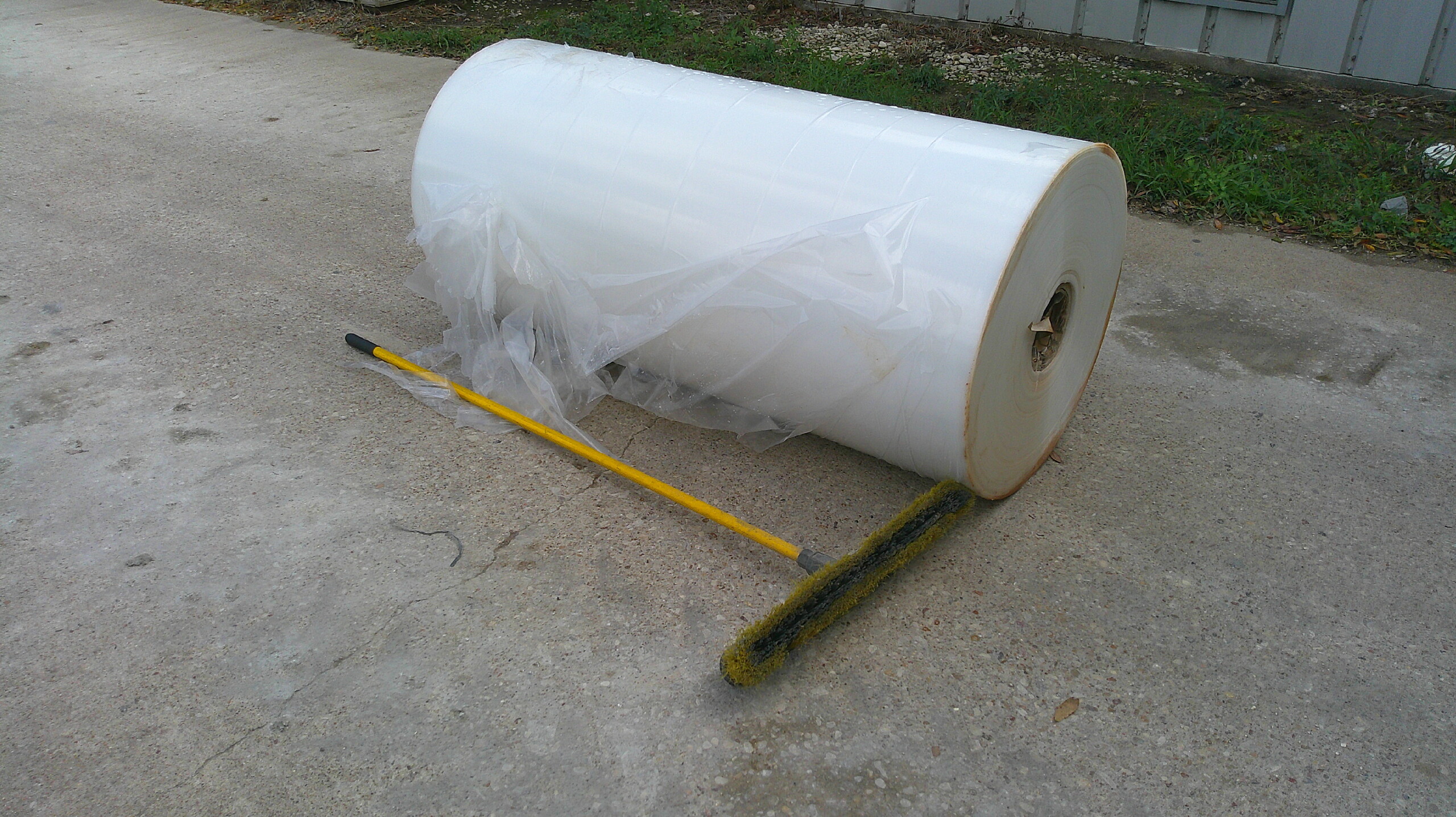 Rolled Plastic Sheeting - 56" x 18,000' - Image 4