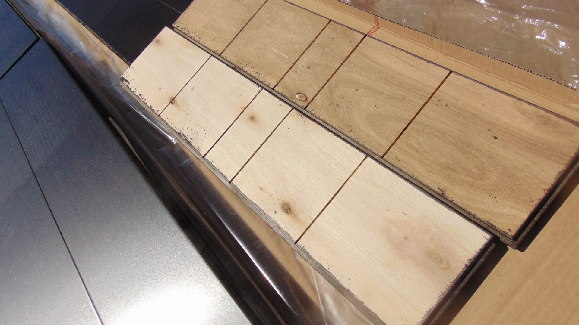 Engineered Hardwood Flooring - Verona Maple - Image 6