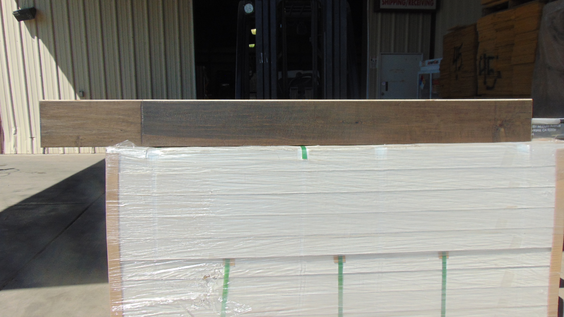 Engineered Hardwood Flooring - Cadence Maple Ash Brown - Image 6