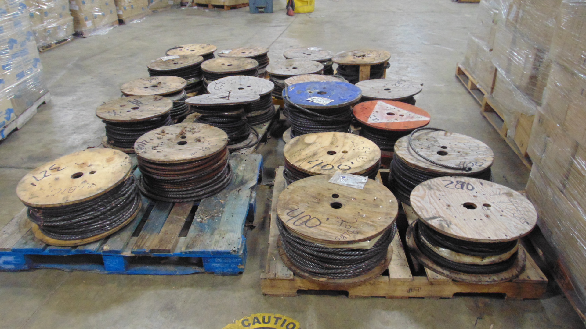 Steel Cable - 9/16" (DIA) x 327'