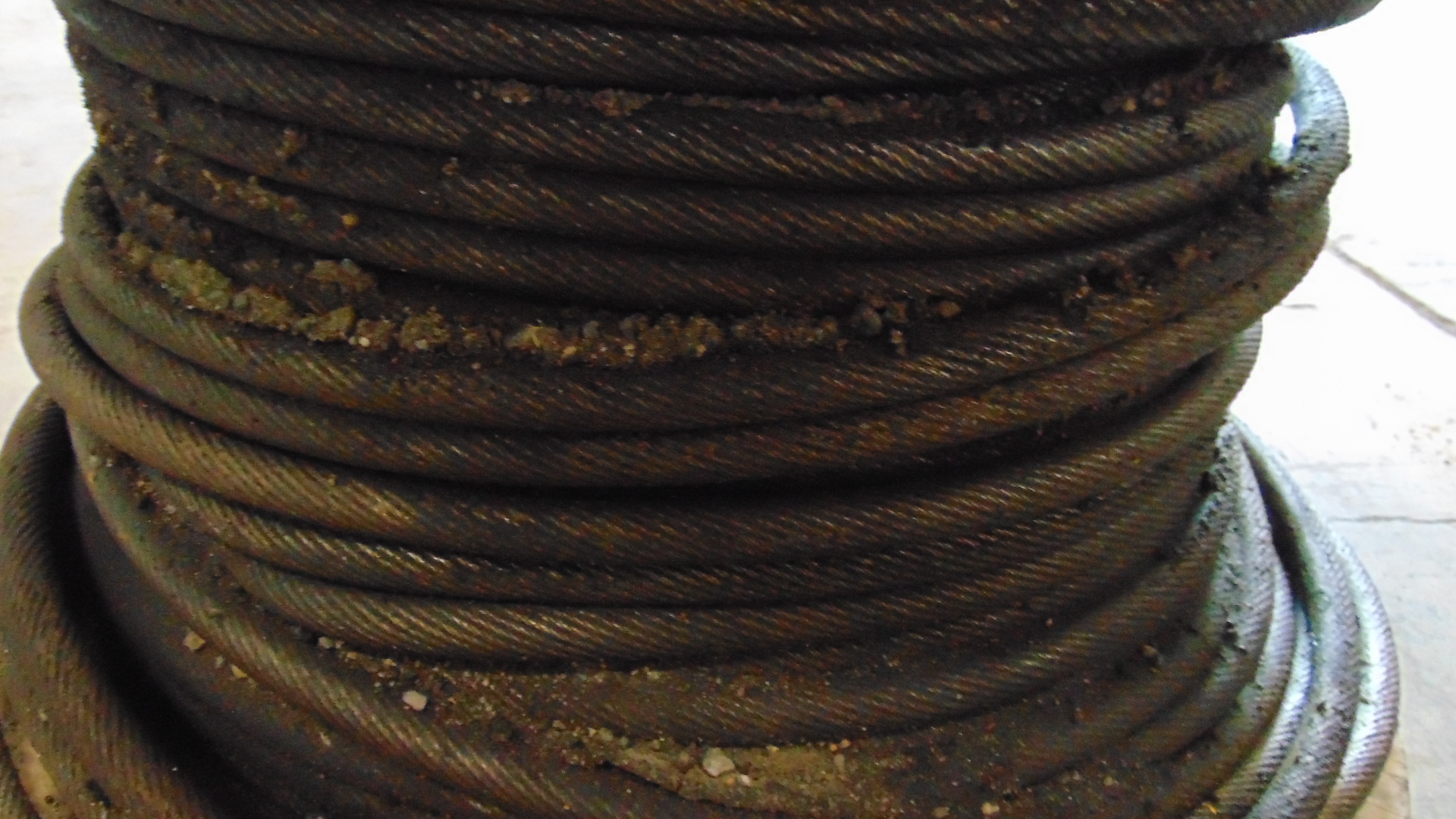 Steel Cable - 5/8" (DIA) x 550' - Image 6