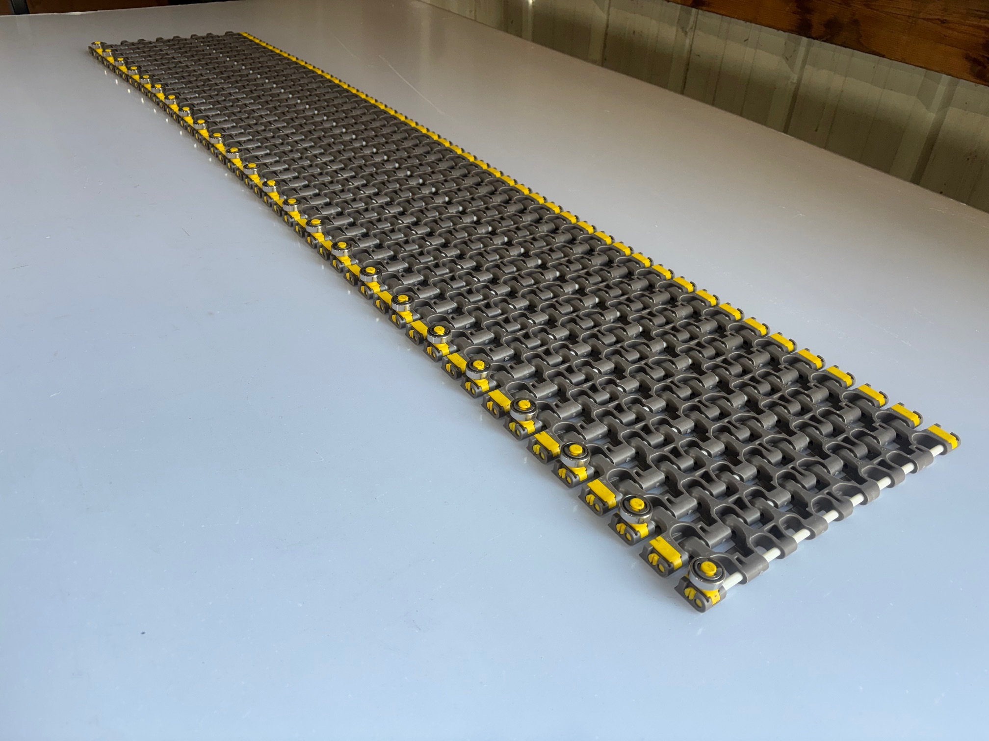 Plastic Conveyor - 12-1/4" x 61" x 1" - Image 2