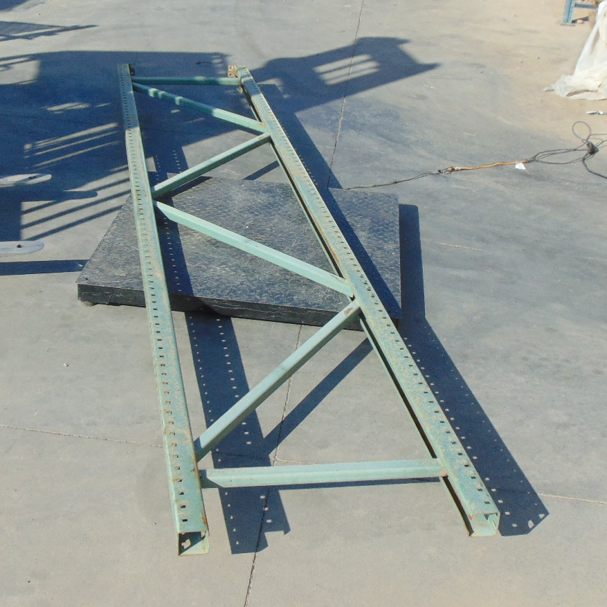 Pallet Racking Upright - 32" x 14'