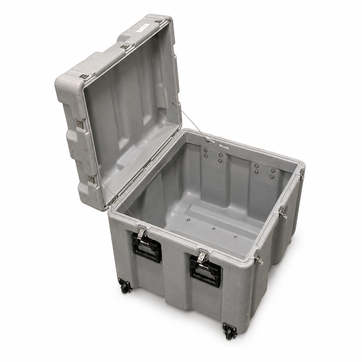 Protective Hardigg - Pelican Case - 26" x 28" x 27"