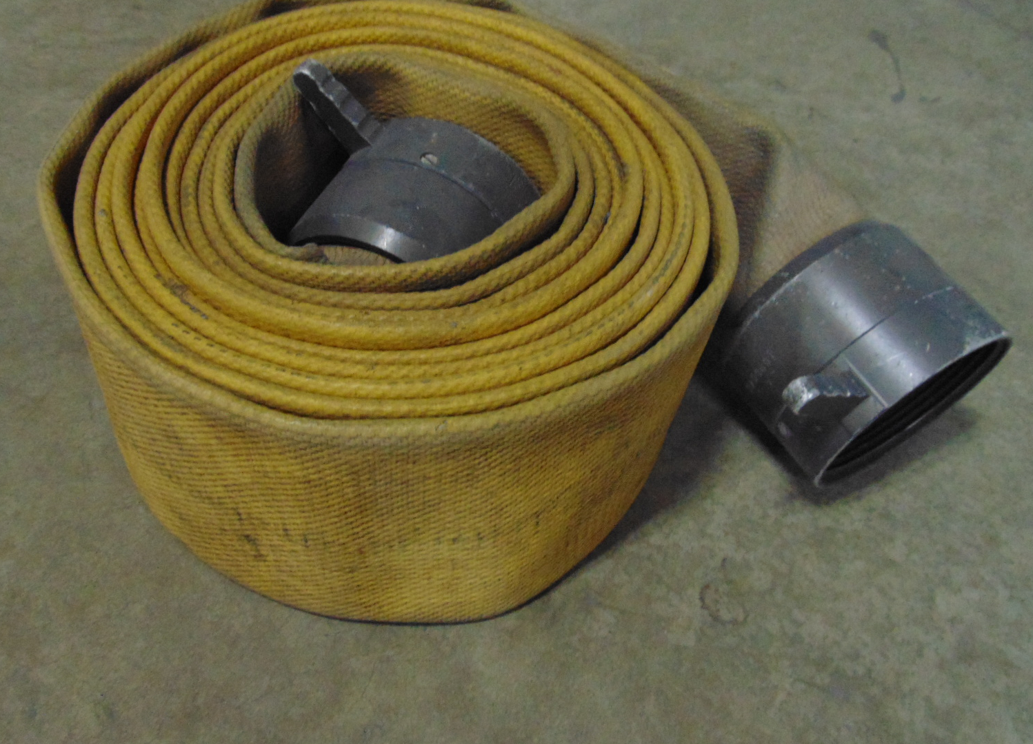 Fire Hose - 4-1/2" x 35' w/ 2 Couplings