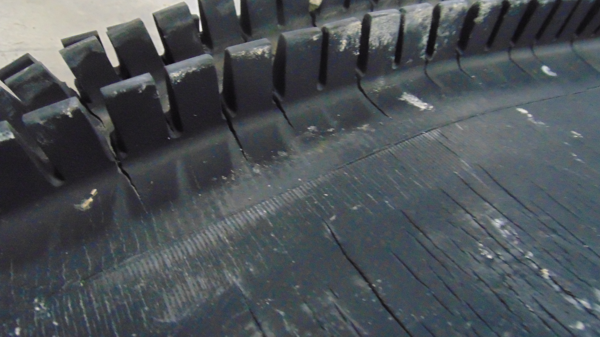 Used rubber conveyor belt