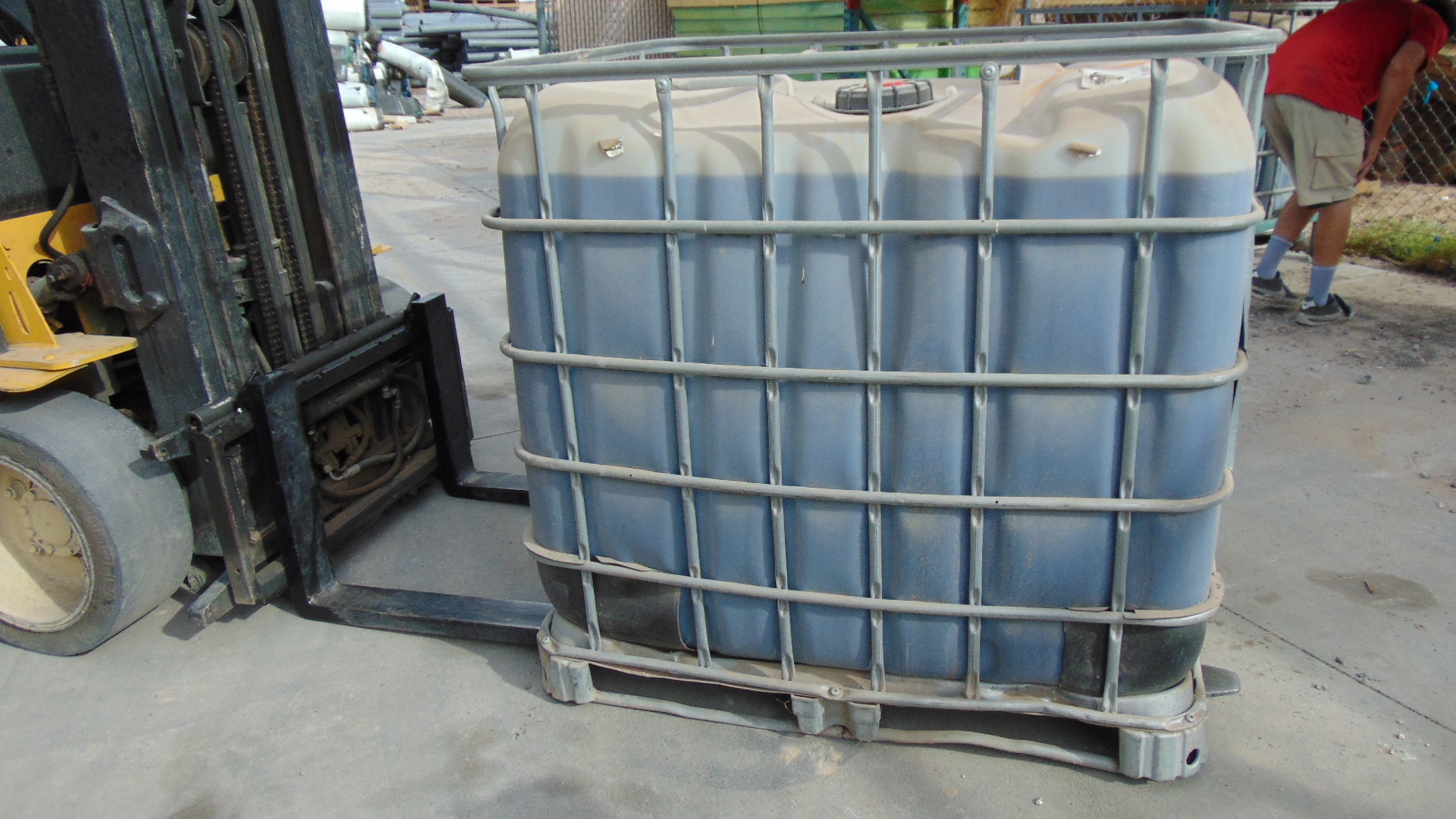 Container of Grind Aid