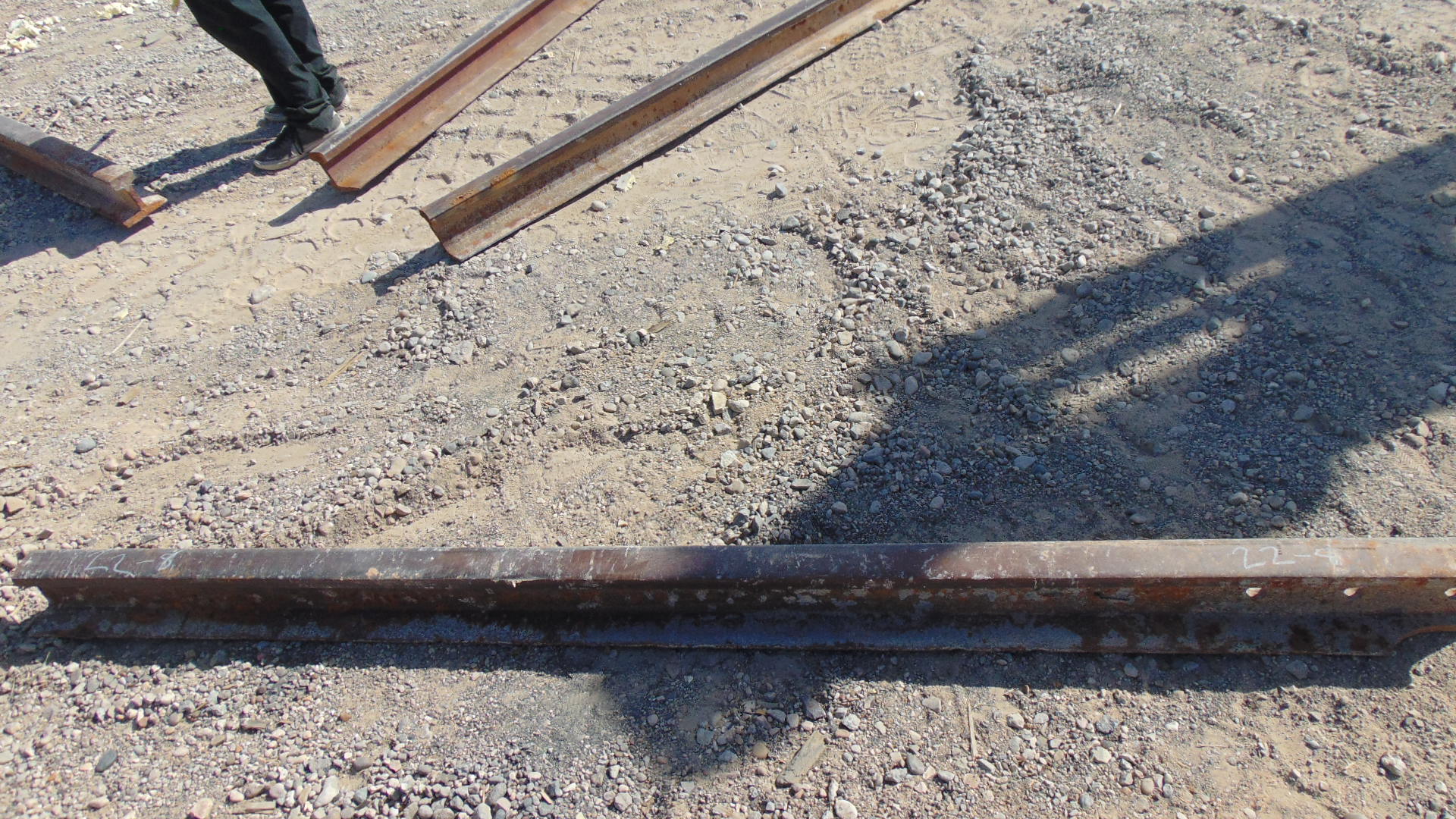reclaimed steel railroad rail