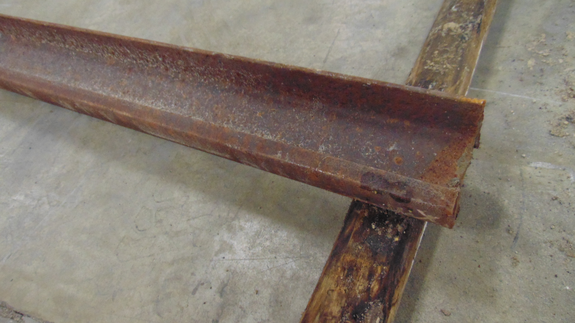 Reclaimed steel railroad rail