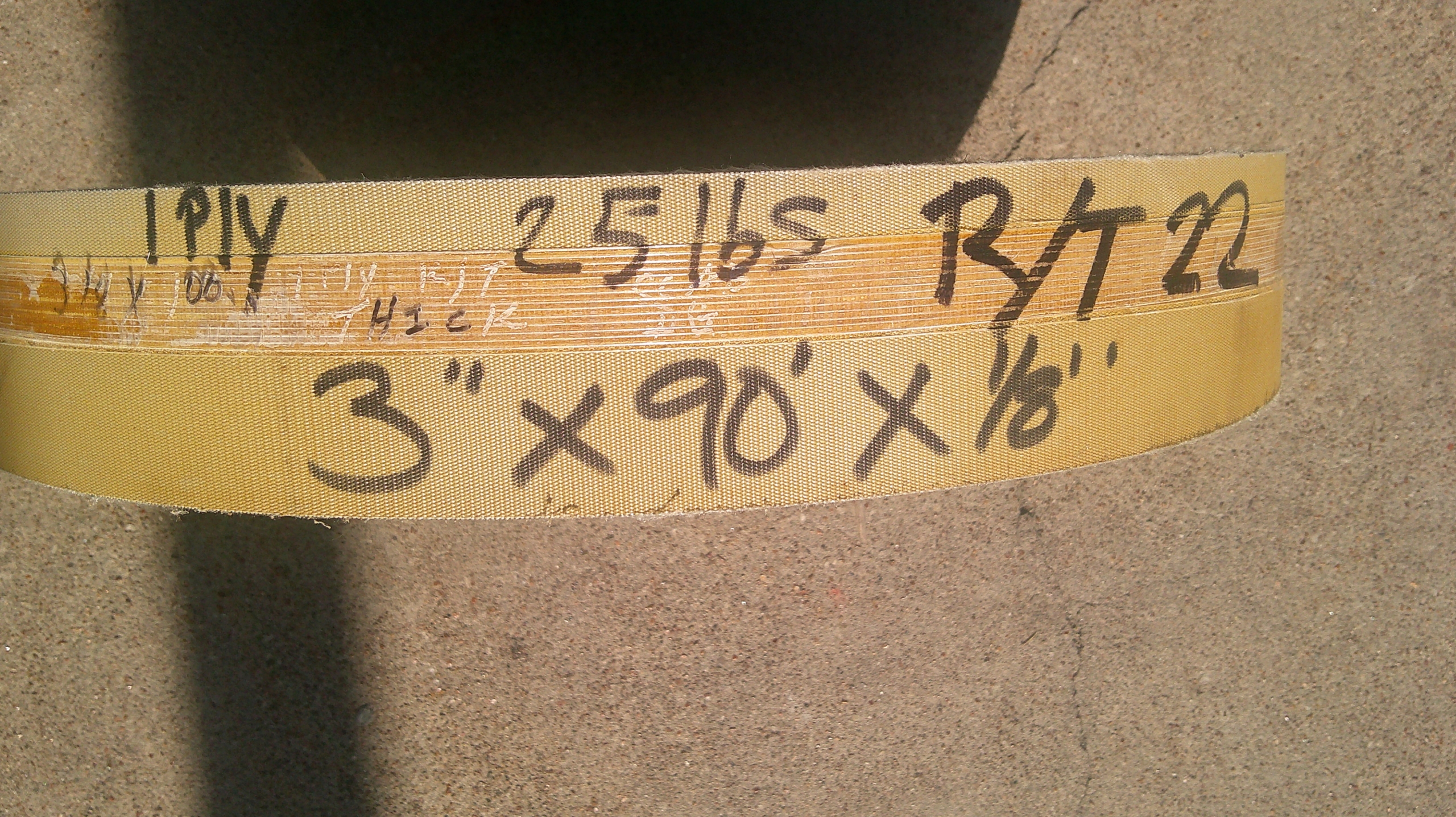 Rough Top Conveyor 3" x 90' x 1/8" - 1ply - Image 3