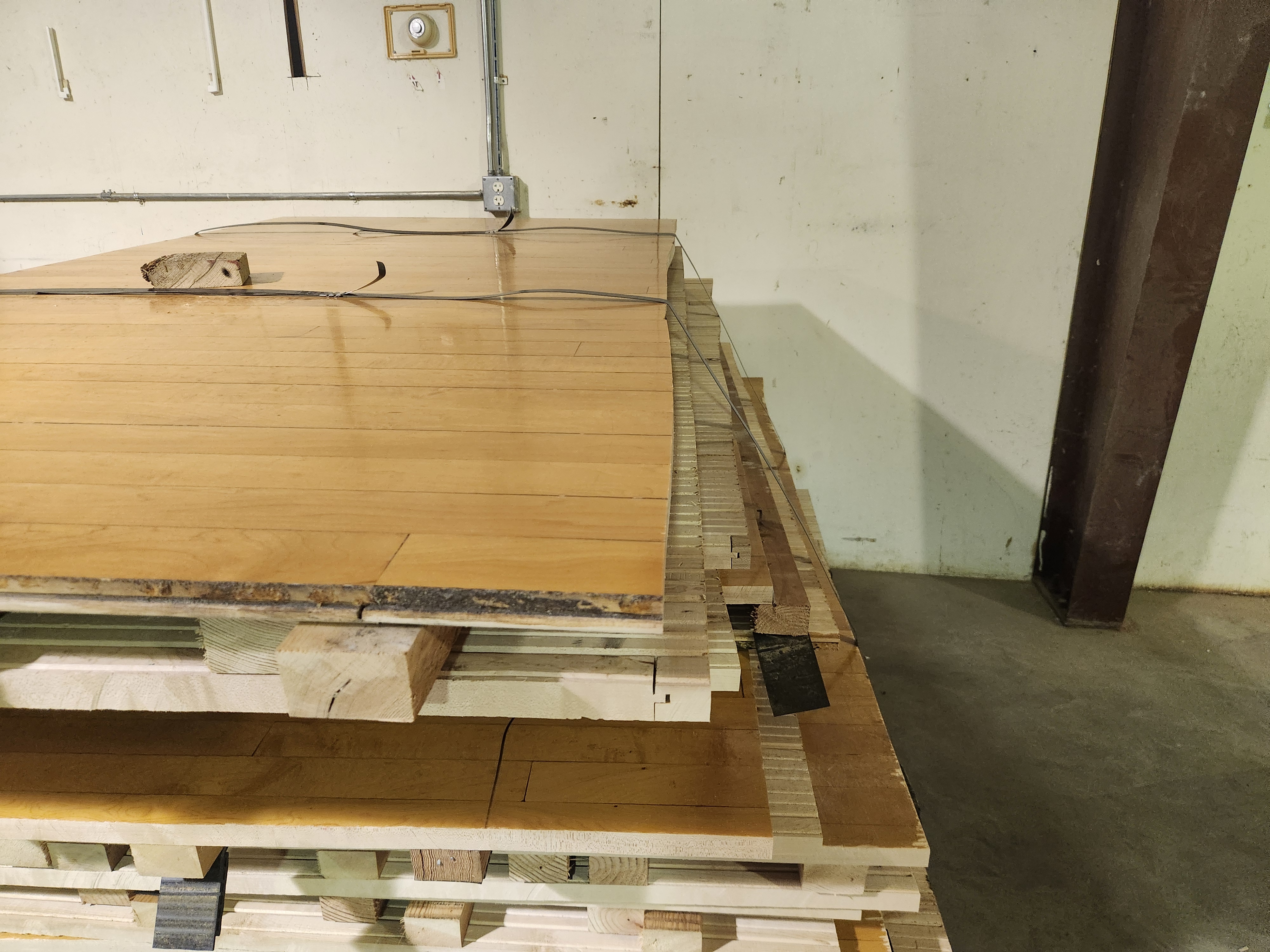 Wood Gym Floor - 5' x 4' x 1" - Image 7