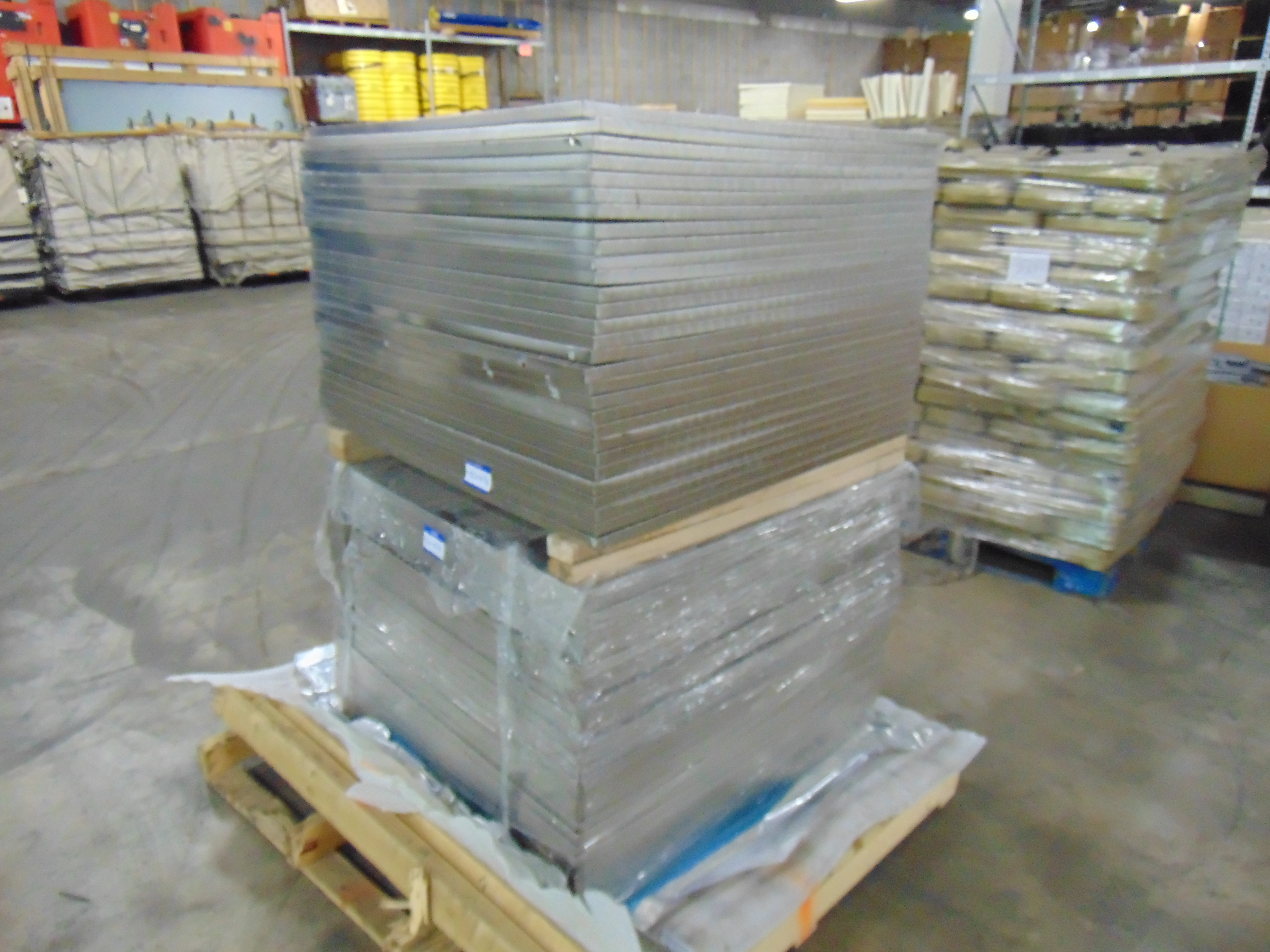 Steel Grating - Stainless - 41-5/8" x 41-1/4" x 1" - Image 8