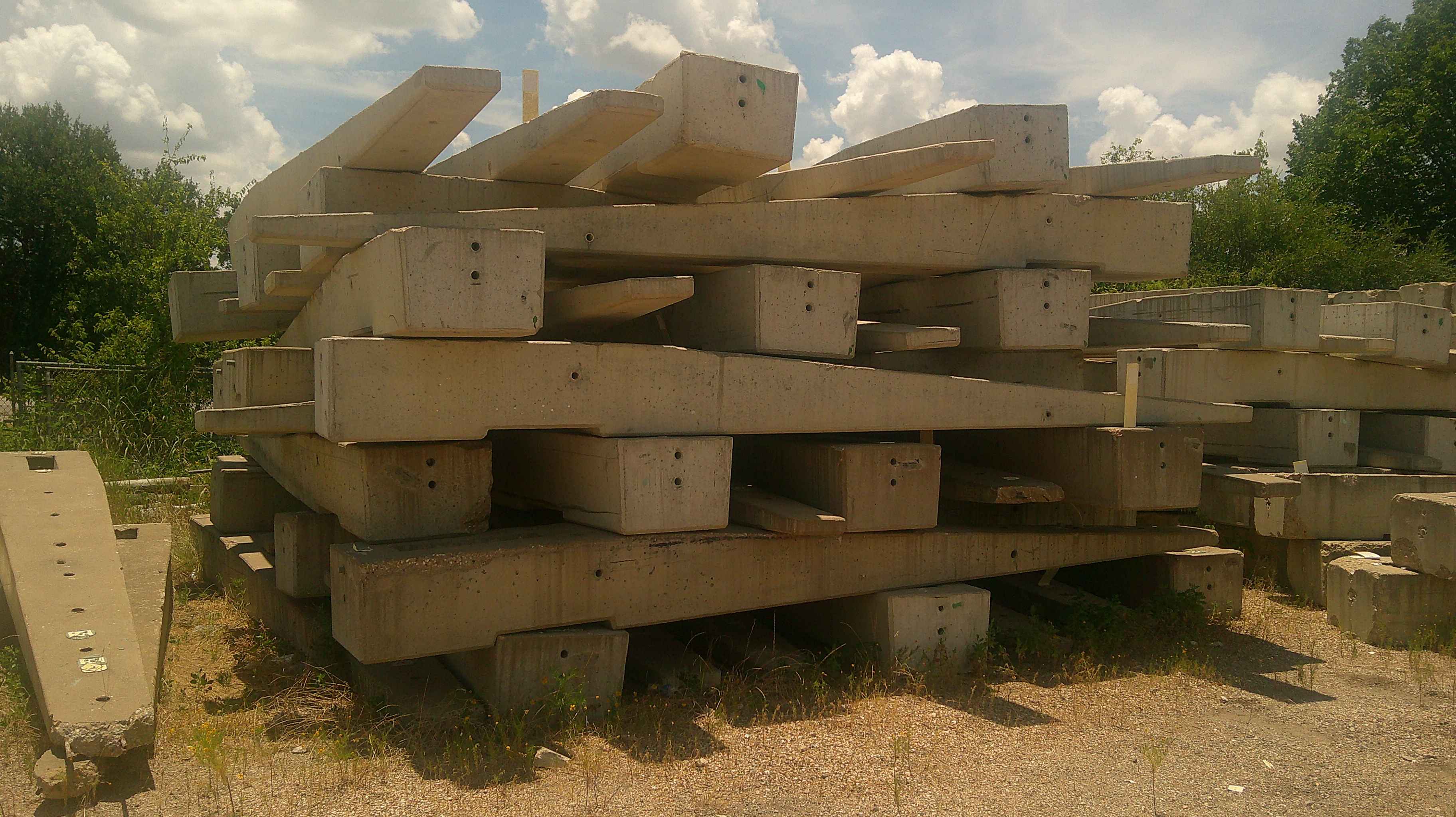 Low Profile Concrete Barriers