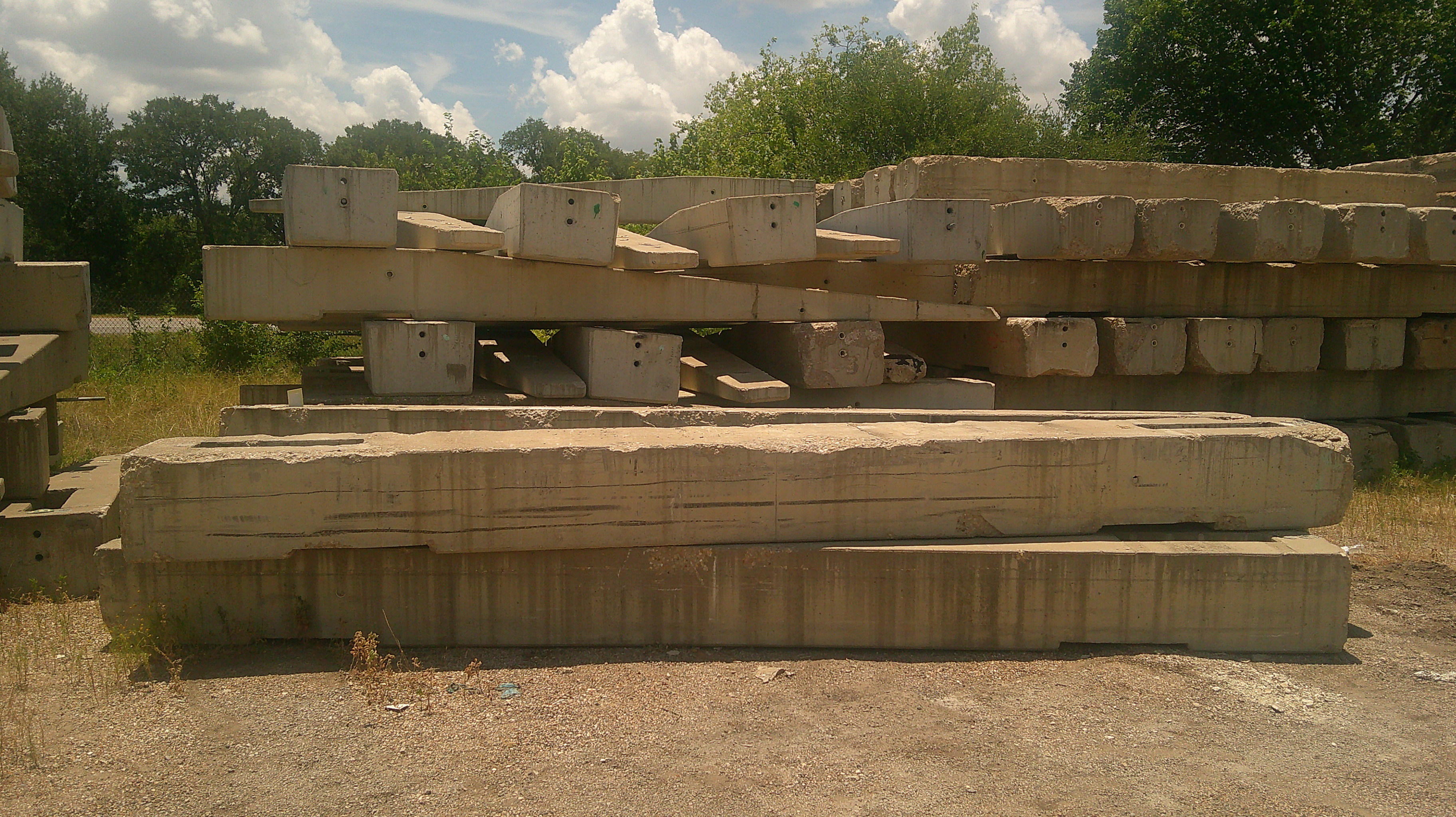 Low Profile Concrete Barriers